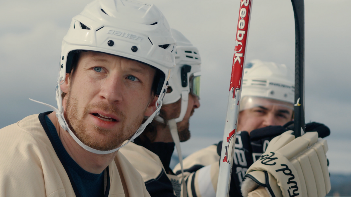 Read more about the article Our greatest pond hockey video