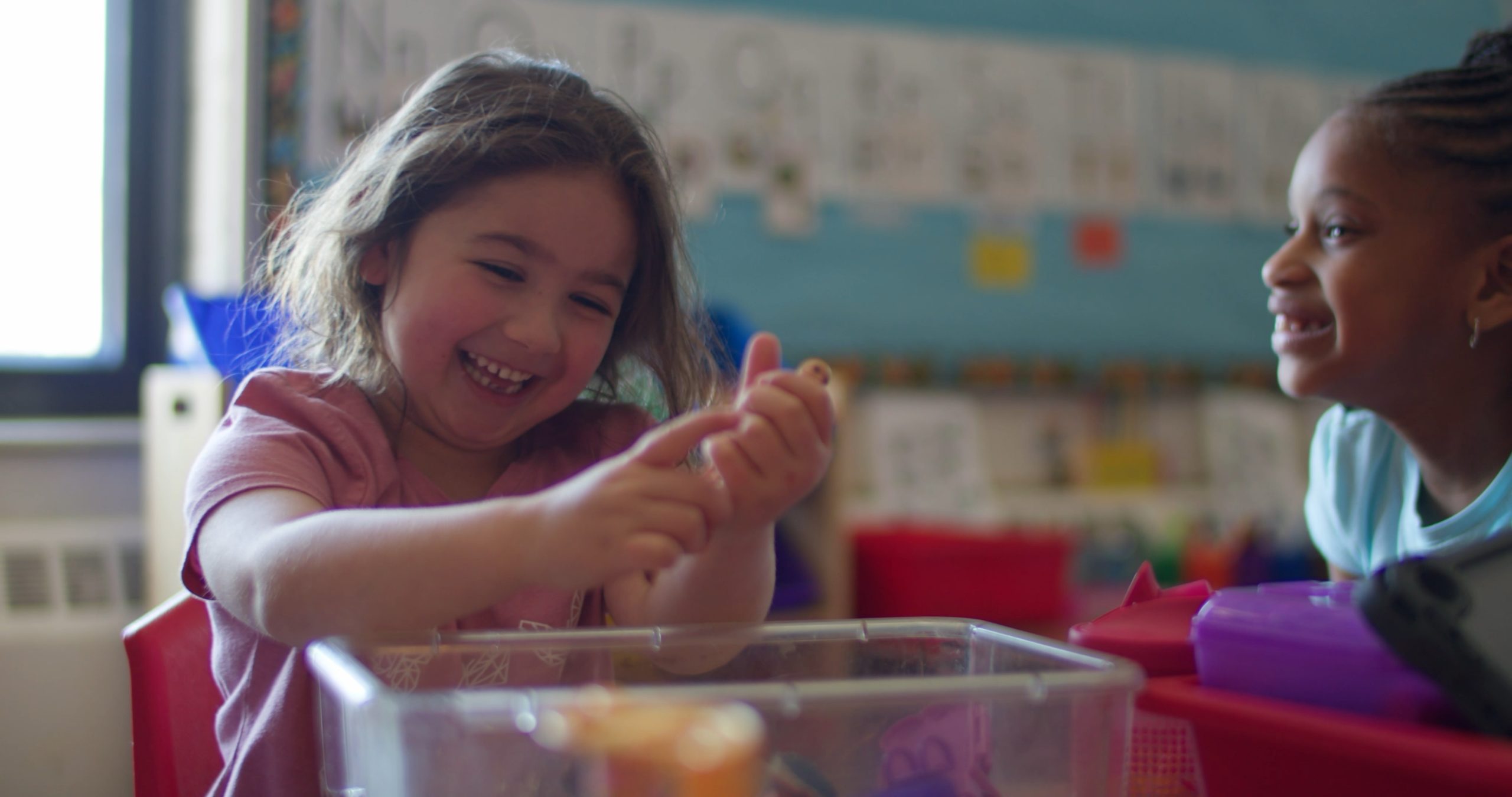 Read more about the article Young Fives: Showing children enjoying school