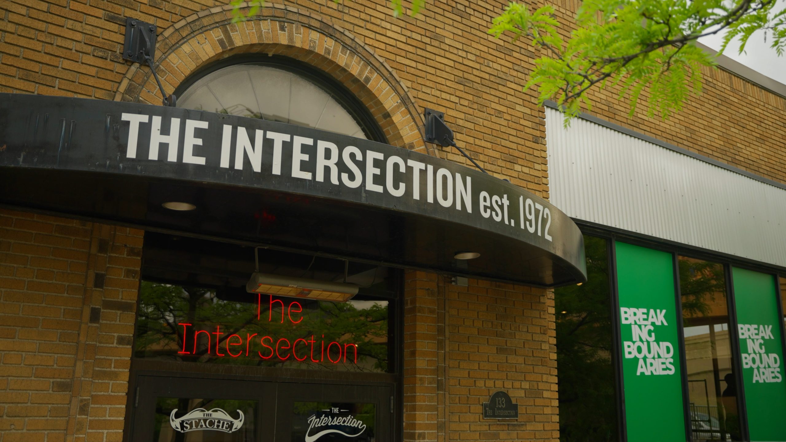 Read more about the article Talking health insurance at a legendary GR venue